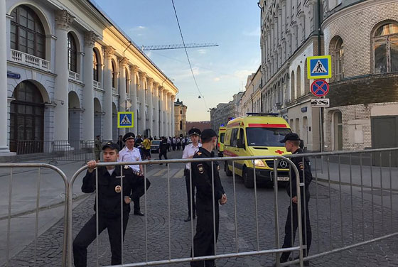 فيديو: حادث الدهس المروع في موسكو متعمدا! القبض على السائق بعد فراره صورة رقم 11