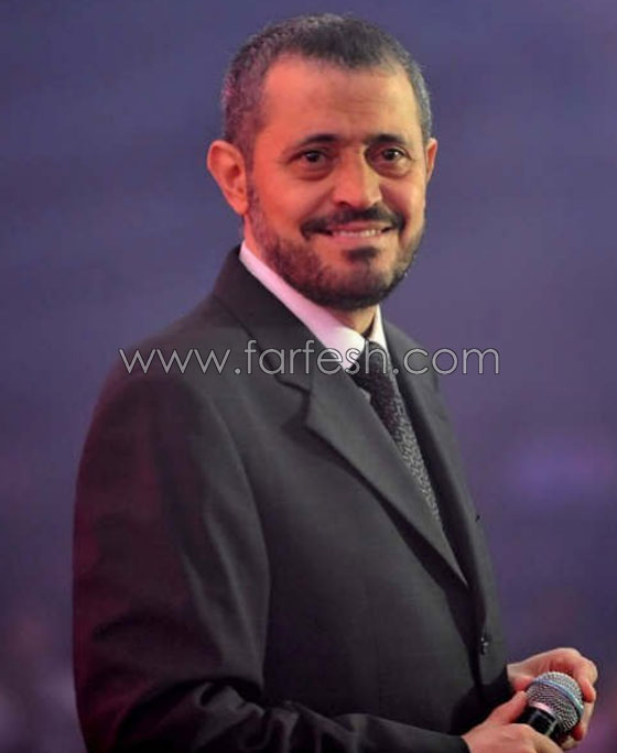 فيديو جورج وسوف يغضب من رجال الأمن ويتوقف عن الغناء.. والسبب احد المعجبين صورة رقم 8 فيديو جورج وسوف يغضب من رجال الأمن ويتوقف عن الغناء.. والسبب احد المعجبين صورة رقم 8