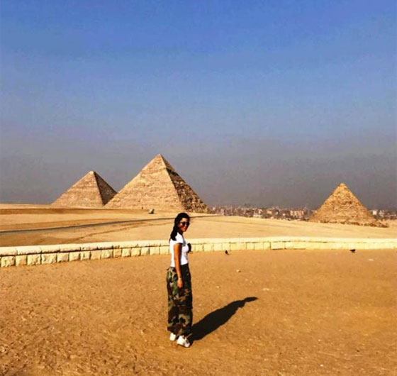 مشاهير العالم يستمتعون بإجازاتهم الصيفية في دول عربية صورة رقم 9 مشاهير العالم يستمتعون بإجازاتهم الصيفية في دول عربية صورة رقم 9