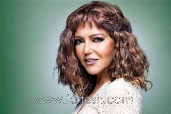 هل هذه صور سميرة سعيد؟ التاتو يغطي صدرها والجمهور يشبهها بعمرو دياب! صورة رقم 3