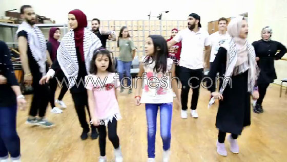 الفنانة الفلسطينية دلال أبو آمنة تبدع بمهرجان مصر والاحتلال يزعم أنها إسرائيلية! صورة رقم 11 الفنانة الفلسطينية دلال أبو آمنة تبدع بمهرجان مصر والاحتلال يزعم أنها إسرائيلية! صورة رقم 11