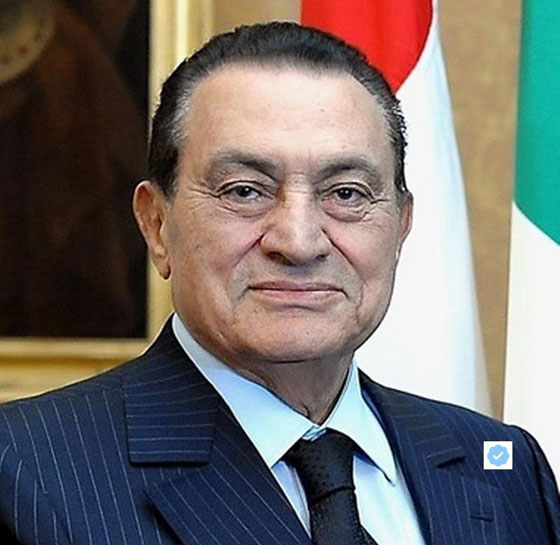 طلعت زكريا: الرئيس مبارك تكفل بمصاريف علاجي ودفع 8 ملايين جنيه! صورة رقم 7 طلعت زكريا: الرئيس مبارك تكفل بمصاريف علاجي ودفع 8 ملايين جنيه! صورة رقم 7