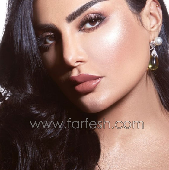 فنانة كويتية تبالغ بعمليات التجميل والجمهور: سينفجر وجهك من كثرة النفخ! صورة رقم 7 فنانة كويتية تبالغ بعمليات التجميل والجمهور: سينفجر وجهك من كثرة النفخ! صورة رقم 7