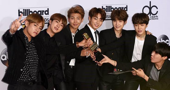 60 مليون مشاهدة في 24 ساعة.. فرقة BTS الكورية تحطم أرقام يوتيوب صورة رقم 7 60 مليون مشاهدة في 24 ساعة.. فرقة BTS الكورية تحطم أرقام يوتيوب صورة رقم 7