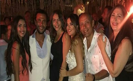  شاهد صور وفيديو مسرّبة من حفل زفاف محمد عادل إمام صورة رقم 1