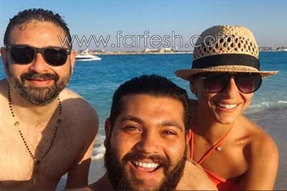 معارك بين الجمهور والفنانات الجريئات بسبب صورهن المغرية بالمايوه! صورة رقم 9 معارك بين الجمهور والفنانات الجريئات بسبب صورهن المغرية بالمايوه! صورة رقم 9