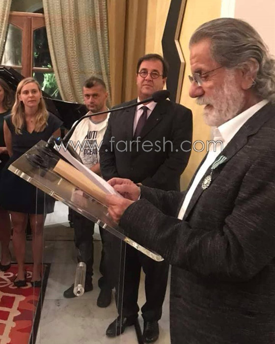 بالصور: فرنسا تمنح مارسيل خليفة وسام الفنون والآداب برتبة فارس صورة رقم 2 بالصور: فرنسا تمنح مارسيل خليفة وسام الفنون والآداب برتبة فارس صورة رقم 2
