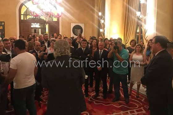 بالصور: فرنسا تمنح مارسيل خليفة وسام الفنون والآداب برتبة فارس صورة رقم 3 بالصور: فرنسا تمنح مارسيل خليفة وسام الفنون والآداب برتبة فارس صورة رقم 3