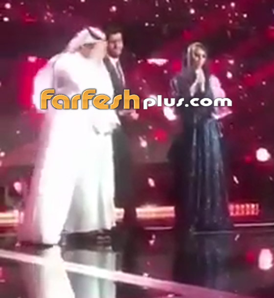 فيديو: عماد إبراهيم يفقد وعيه ويسقط ارضا لخسارته في (نجم السعودية) صورة رقم 2 فيديو: عماد إبراهيم يفقد وعيه ويسقط ارضا لخسارته في (نجم السعودية) صورة رقم 2