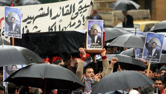 صدام حسين لمحبيه: قائد عربي شجاع تصدى لمساعدي إيران لتصدير الثورة صورة رقم 8