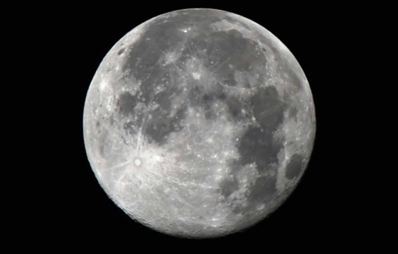 4 أمور غامضة وتساؤلات حول القمر لم تستطع ناسا تفسيرها والإجابة عنها صورة رقم 1