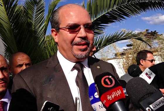 فيديو: السخرية من وزير جزائري يشبّه صوت مؤذن بـ (بلال بن رباح) صورة رقم 4