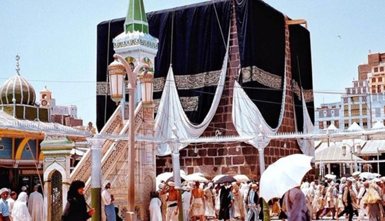 تعرفوا الى 3 نساء كسون الكعبة على مر التاريخ..! صورة رقم 6