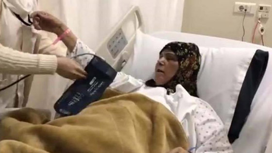 بالفيديو والصور.. سيدة لبنانية تنجب طفلين بعمر الـ 61 صورة رقم 4