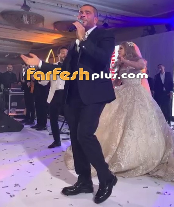 فيديو وصور عمرو دياب يرقص مع عروسين فازا بمسابقة (فرحنا بالهضبة) صورة رقم 3 فيديو وصور عمرو دياب يرقص مع عروسين فازا بمسابقة (فرحنا بالهضبة) صورة رقم 3