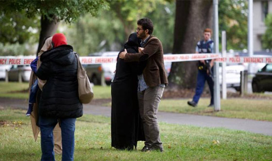 بالفيديو والصور: هجوم على مسجدين في نيوزيلندا وسقوط العشرات صورة رقم 21