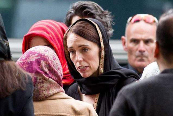  بالفيديو والصور: تشييع ضحايا نيوزيلندا في جمعة حاشدة بحضور رئيسة الوزراء صورة رقم 20