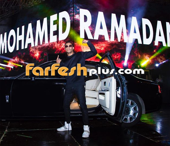 فيديو وصور أول حفل لمحمد رمضان: اقتحم المسرح بدراجة وغير ملابسه 8 مرات صورة رقم 1 فيديو وصور أول حفل لمحمد رمضان: اقتحم المسرح بدراجة وغير ملابسه 8 مرات صورة رقم 1