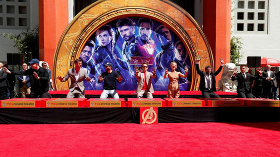 أمريكي من محبي أفلام مارفل شاهد فيلم أمريكي من محبي أفلام مارفل شاهد فيلم