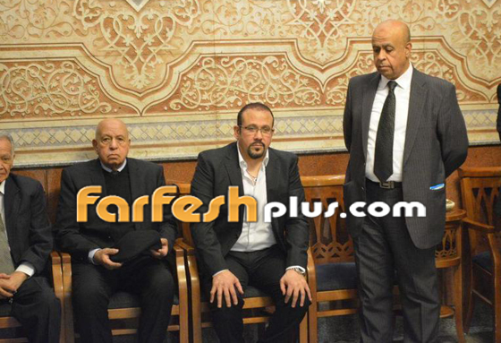 لماذا غضب الجمهور من هشام عباس وصور عزاء والدته! صورة رقم 9 لماذا غضب الجمهور من هشام عباس وصور عزاء والدته! صورة رقم 9
