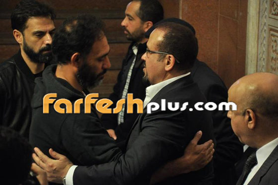لماذا غضب الجمهور من هشام عباس وصور عزاء والدته! صورة رقم 14 لماذا غضب الجمهور من هشام عباس وصور عزاء والدته! صورة رقم 14