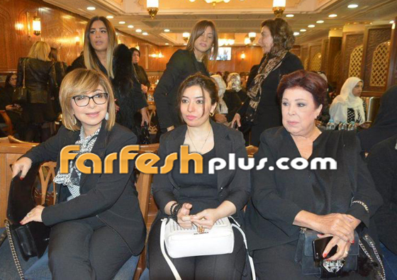 لماذا غضب الجمهور من هشام عباس وصور عزاء والدته! صورة رقم 22 لماذا غضب الجمهور من هشام عباس وصور عزاء والدته! صورة رقم 22