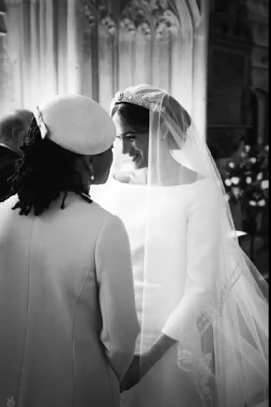  مجموعة صور تُنشر لأول مرة من وراء الكواليس لحفل زفاف الأمير هاري وميغان صورة رقم 4