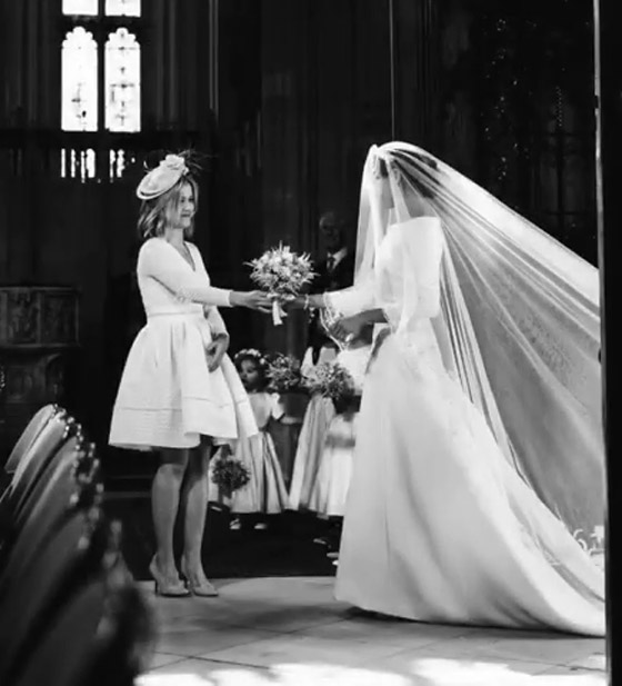  مجموعة صور تُنشر لأول مرة من وراء الكواليس لحفل زفاف الأمير هاري وميغان صورة رقم 1