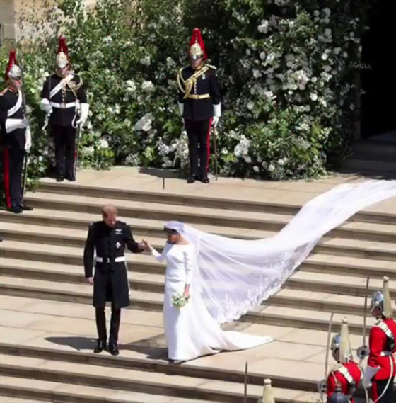  مجموعة صور تُنشر لأول مرة من وراء الكواليس لحفل زفاف الأمير هاري وميغان صورة رقم 6