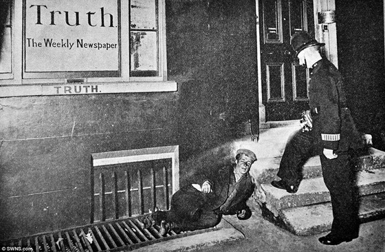 كيف نام فقراء لندن بصناديق الموتى وأصيبوا بالكوليرا؟! صورة رقم 7