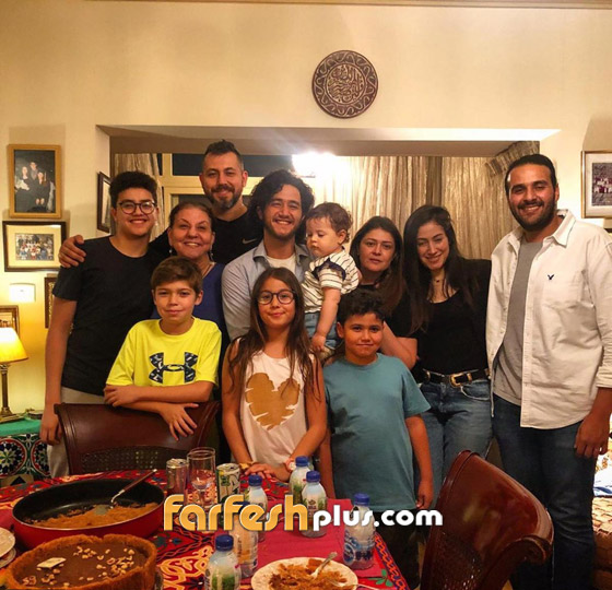 صور الفنانين والمشاهير مع عائلاتهم في رمضان.. صورة رقم 2 صور الفنانين والمشاهير مع عائلاتهم في رمضان.. صورة رقم 2
