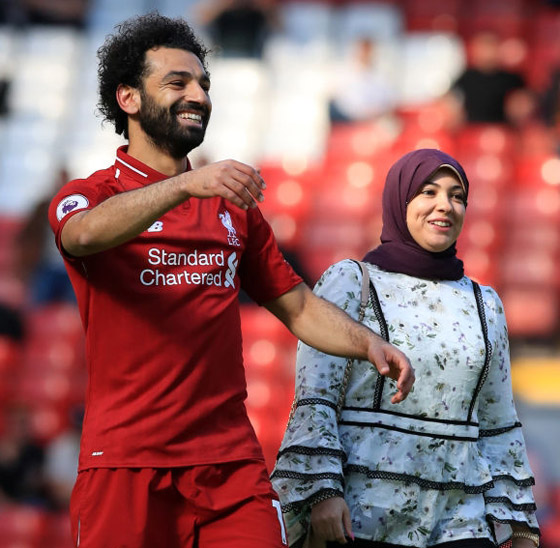 أسرار جديدة يكشفها فيديو جديد عن زوجة محمد صلاح.. تعرف إليها صورة رقم 14 أسرار جديدة يكشفها فيديو جديد عن زوجة محمد صلاح.. تعرف إليها صورة رقم 14