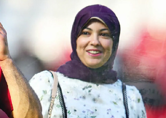 أسرار جديدة يكشفها فيديو جديد عن زوجة محمد صلاح.. تعرف إليها صورة رقم 19 أسرار جديدة يكشفها فيديو جديد عن زوجة محمد صلاح.. تعرف إليها صورة رقم 19