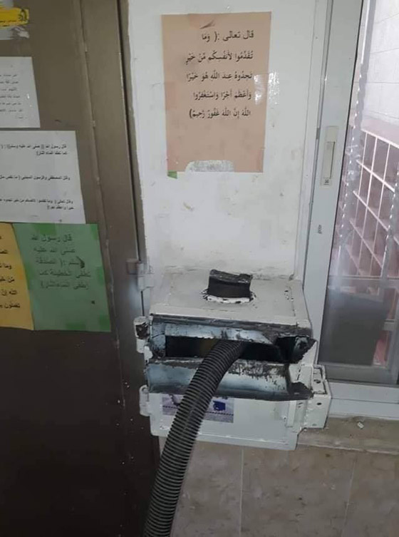 لصّ يسرق تبرعات مسجد في رام الله مستخدمًا مكنسة كهربائية! صورة رقم 2