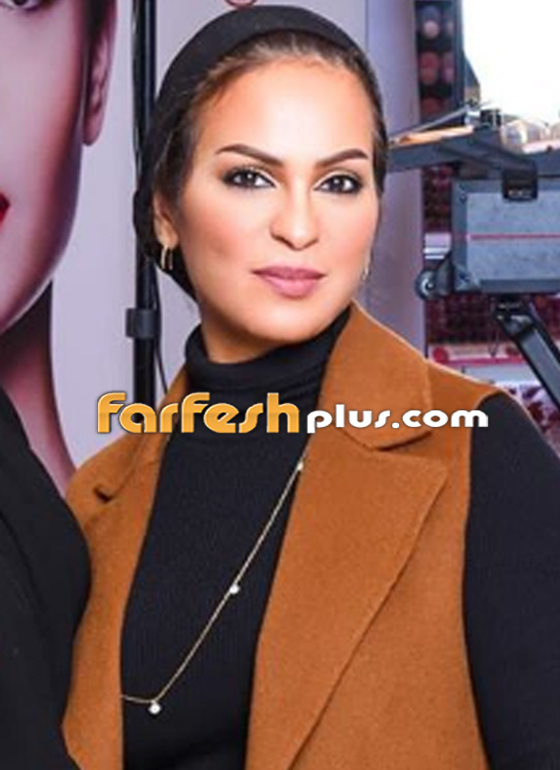 منى السابر والدة حلا الترك تخطف الانظار بإطلالة جديدة باليوم الوطني صورة رقم 15 منى السابر والدة حلا الترك تخطف الانظار بإطلالة جديدة باليوم الوطني صورة رقم 15