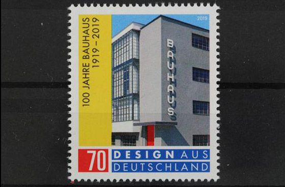 طوابع بريدية ألمانية قديمة تروي أحداثا تاريخية لا تنسى حول العالم صورة رقم 8