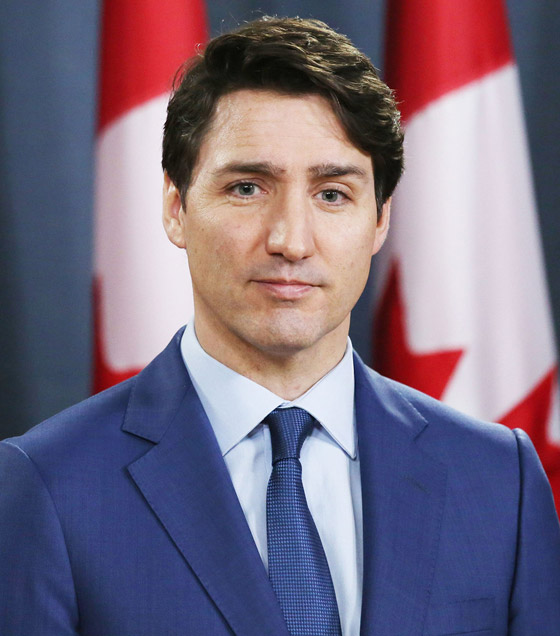 صورة لترودو رئيس وزراء كندا متنكرا بزي عنصري تهزه وتهدد منصبه! صورة رقم 18