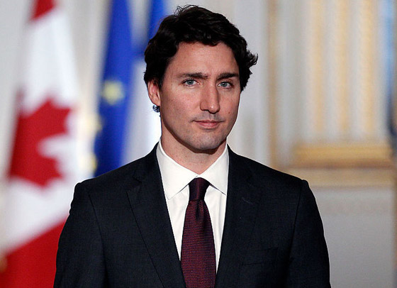 صورة لترودو رئيس وزراء كندا متنكرا بزي عنصري تهزه وتهدد منصبه! صورة رقم 21