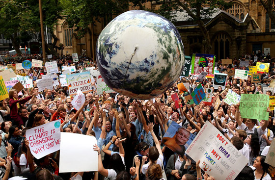 تظاهرات حول العالم من أجل حماية المناخ صورة رقم 1