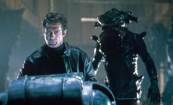 تعرفوا إلى أشهر الشخصيات والكائنات الفضائية في السينما الأمريكية صورة رقم 8 تعرفوا إلى أشهر الشخصيات والكائنات الفضائية في السينما الأمريكية صورة رقم 8