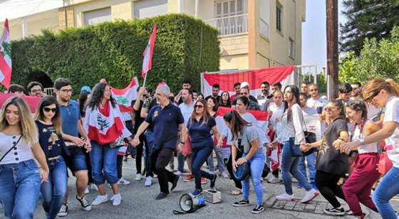  تظاهرات لبنان تدخل يومها الخامس..ومحتجون يدعون لـ