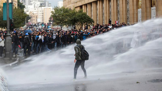 لبنان.. إصابة عشرات المحتجين في 