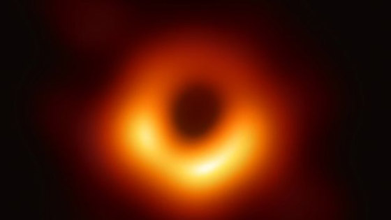 صور مدهشة بالغة الدقة لثقب أسود يبث طاقة عالية صورة رقم 2