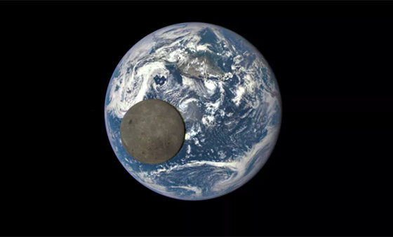 في اليوم العالمي لأمنا الأرض.. إليكم أجمل صور لمنزلنا من الفضاء صورة رقم 1