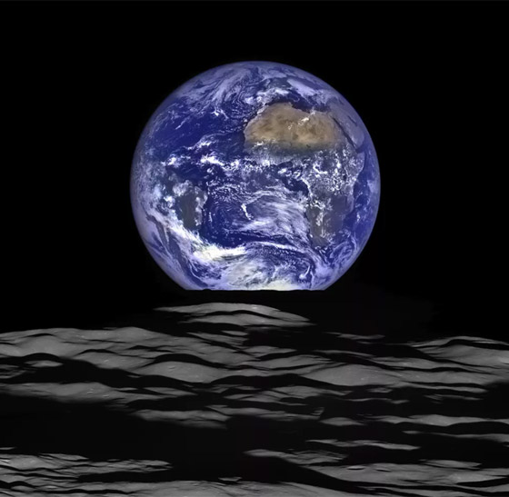 في اليوم العالمي لأمنا الأرض.. إليكم أجمل صور لمنزلنا من الفضاء صورة رقم 11