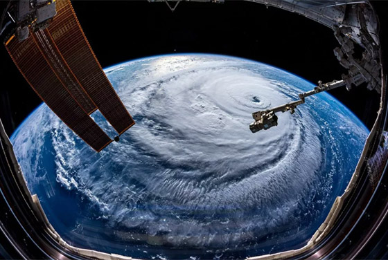 في اليوم العالمي لأمنا الأرض.. إليكم أجمل صور لمنزلنا من الفضاء صورة رقم 13
