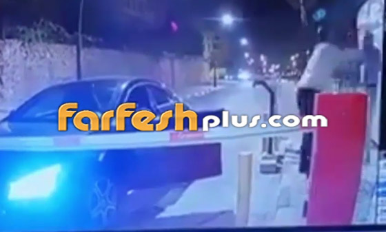 فيديو: أحمد فلوكس يعتدي على فرد أمن والجمهور ينتقده ويتهمه بالبلطجة! صورة رقم 1