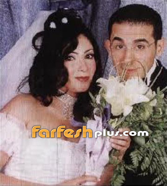 أحمد حلمي ومنى زكي يحتفلان بعيد زواجهما الـ22.. صور ولقطات نادرة من حفل زفافهما صورة رقم 15