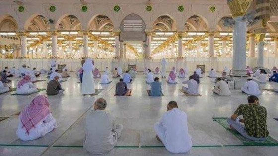 بالصور.. المسجد النبوي يستقبل المصلين 