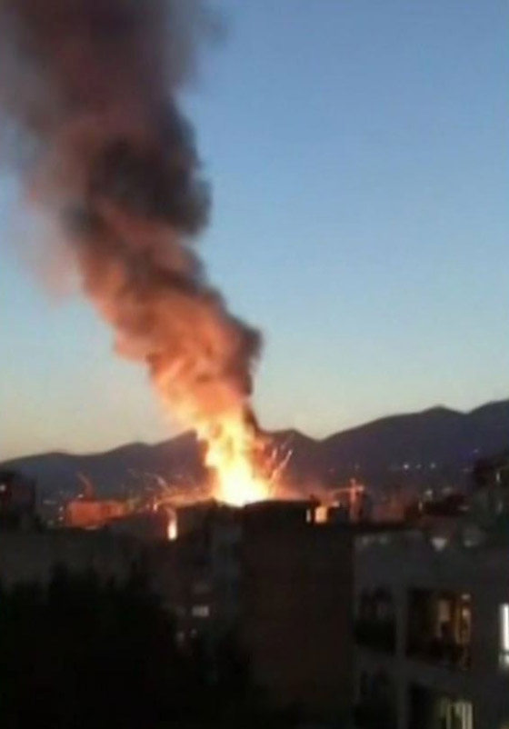 بالفيديو والصور: 19 قتيلا بانفجار ضخم في عيادة طبية في طهران صورة رقم 3